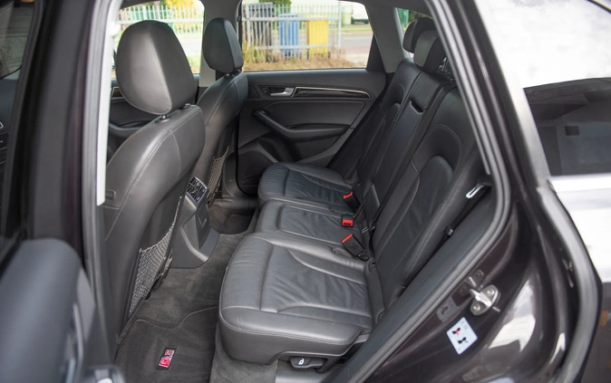 Audi Q5 cena 66500 przebieg: 193000, rok produkcji 2013 z Zabrze małe 172